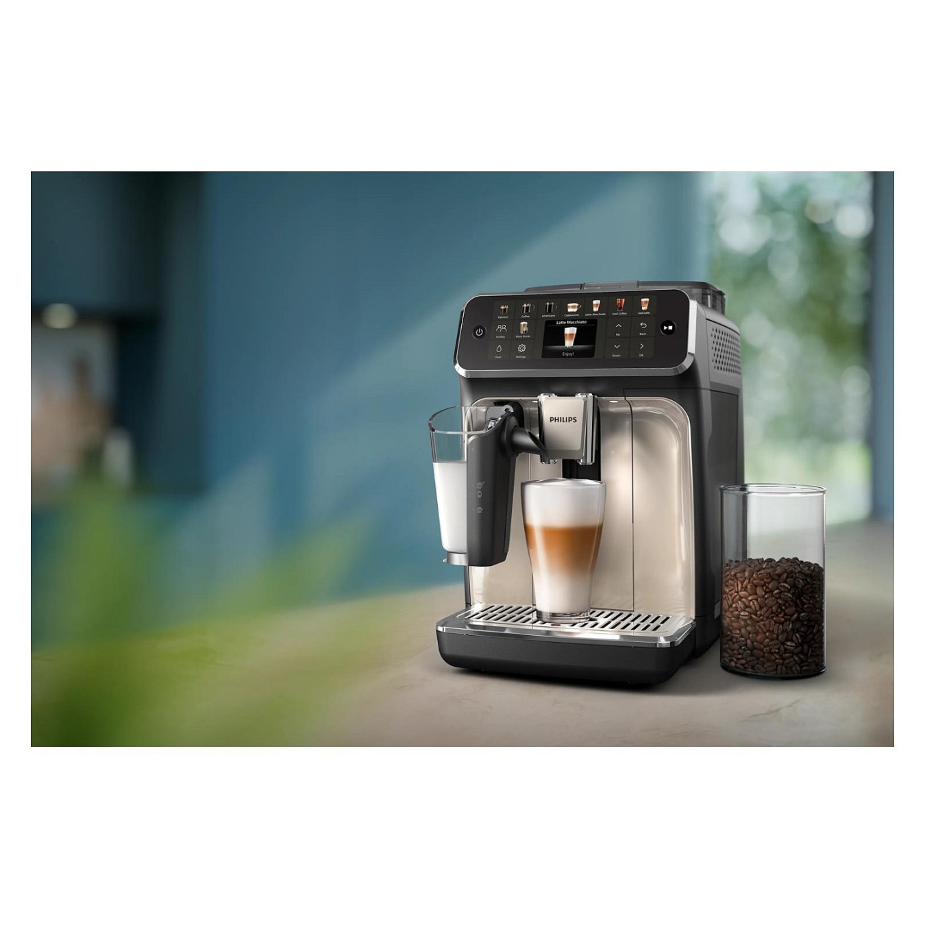 Buy EP5547 90 Series 5500 LatteGo coffee maker in Cyprus, Nicosia, Limassol, Larnaka, Pafos
