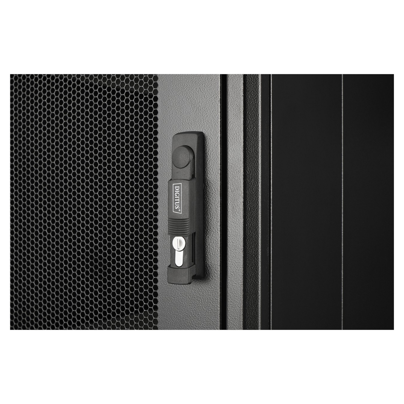 Buy 42HE Serverschrank Unique Server-N 2053x800x1200mm sw. in Cyprus, Nicosia, Limassol, Larnaka, Pafos