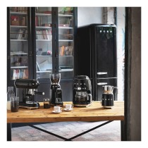 Buy SMEG Filter-Kaffeemaschine 50s Style DCF02BLEU, schwarz in Cyprus, Nicosia, Limassol, Larnaka, Pafos