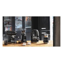 Buy SMEG Filter-Kaffeemaschine 50s Style DCF02BLEU, schwarz in Cyprus, Nicosia, Limassol, Larnaka, Pafos