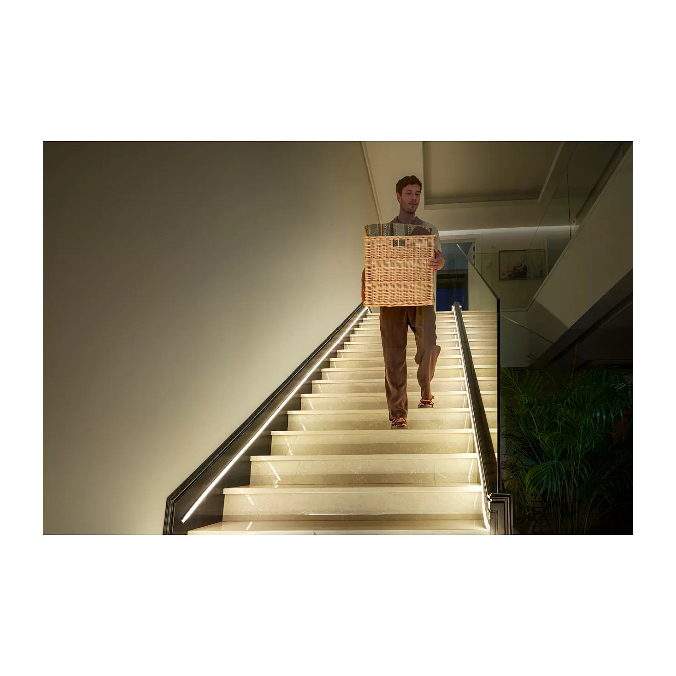 Buy Philips Hue Omni Glow Gradient CSP Lightstrip 5m EU in Cyprus, Nicosia, Limassol, Larnaka, Pafos