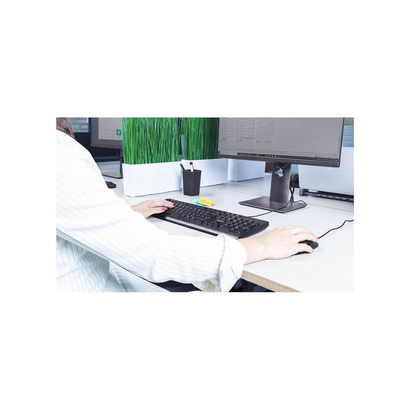 Buy TRUST TK-150 Tastatur. Deutsches QWERTZ - Layout. USB-Anschluss in Cyprus, Nicosia, Limassol, Larnaka, Pafos