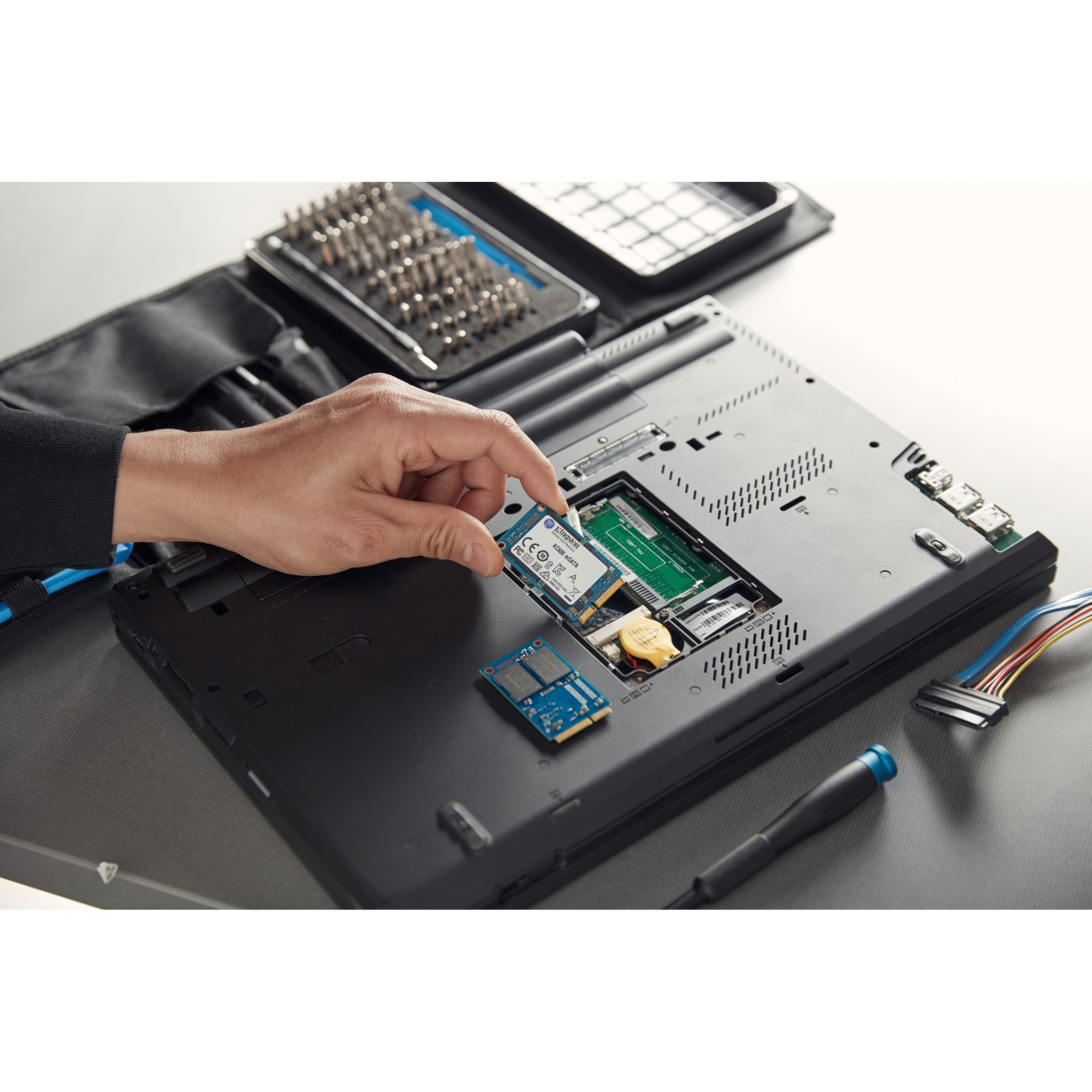 Kingston KC600 - 256GB mSATA SSD - SATA III 6Gb/s, 3D TLC, 550MB/s, Hardware 256-bit AES (TCG Opal)
