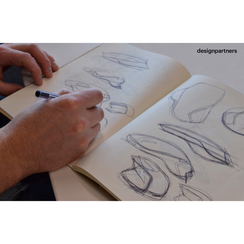 Buy Logitech MX Master Wireless Mouse - Right-Hand Ergonomic - Black/Bronze, RF ... in Cyprus, Nicosia, Limassol, Larnaka, Pafos