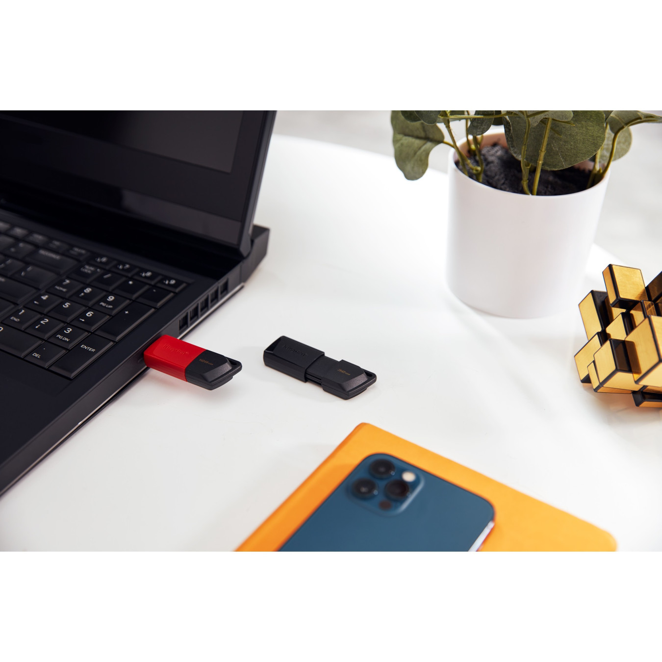 Kingston DataTraveler Exodia M - 128GB USB 3.2 Gen1 - Black/Red Slide USB-A Flash Drive — Buy in Cyprus with Fast Delivery