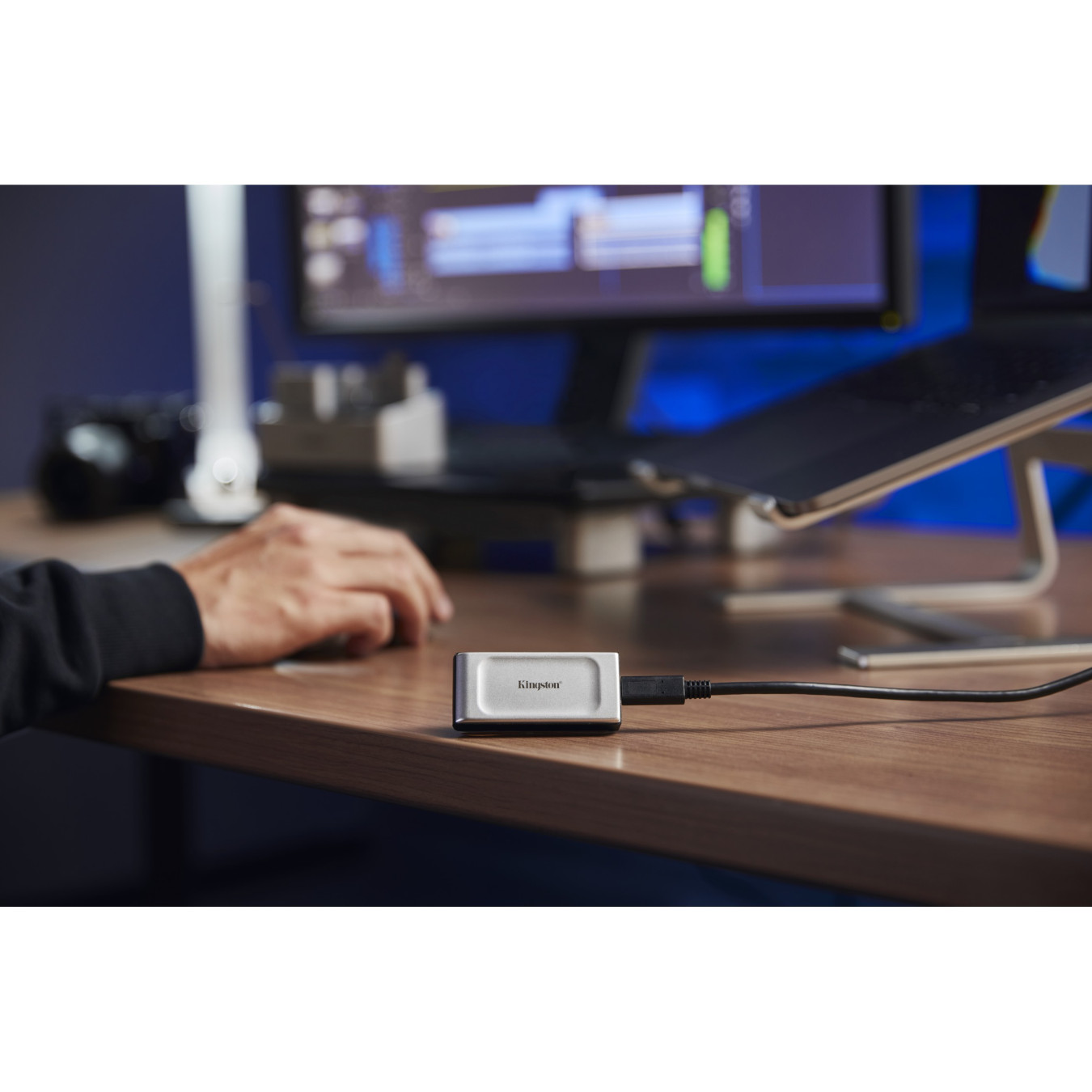 Kingston XS2000 Portable SSD - 4TB - USB-C 3.2 Gen2, 2000 MB/s, Black/Silver — Buy in Cyprus with Fast Delivery