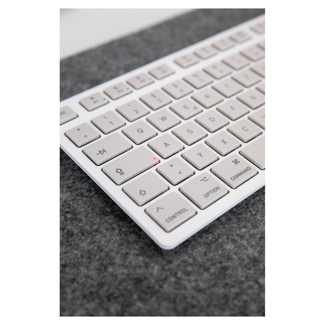 CHERRY KW 7100 Mini BT - 75% Mac Keyboard, Cherry SX Switches, Bluetooth 5.1, German QWERTZ ISO, White