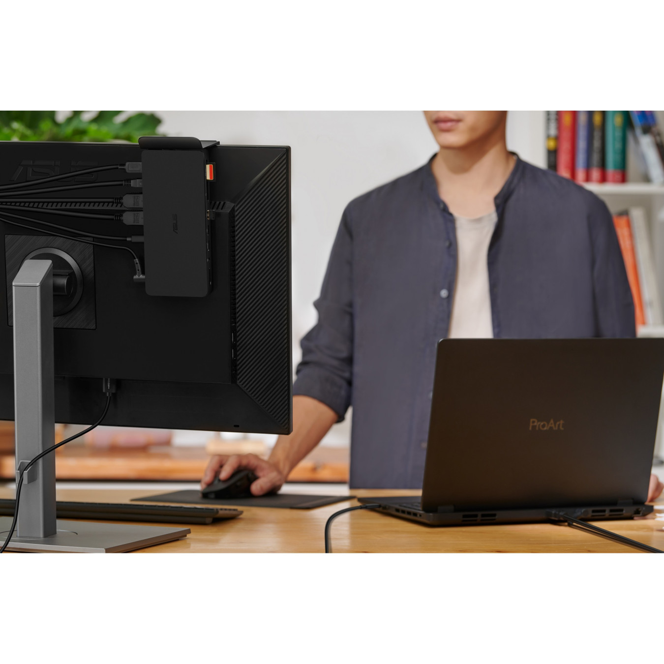 ASUS DC500 Triple 4K USB-C Dock - DC500 - Black, 96W PD, HDMI 2.1, Triple 4K@60Hz, 2.5GbE — Buy in Cyprus with Fast Delivery