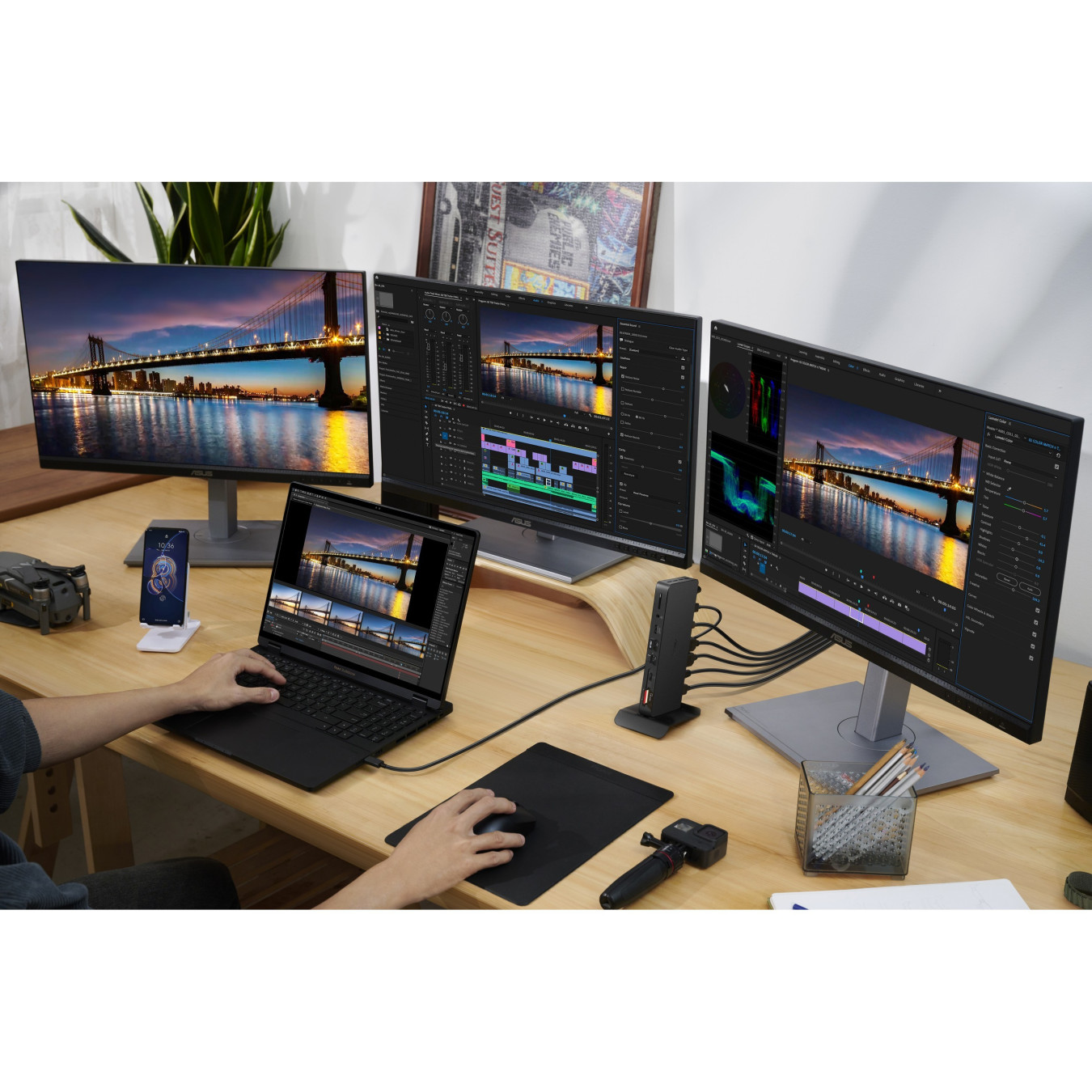 ASUS DC500 Triple 4K USB-C Dock - DC500 - Black, 96W PD, HDMI 2.1, Triple 4K@60Hz, 2.5GbE — Buy in Cyprus with Fast Delivery