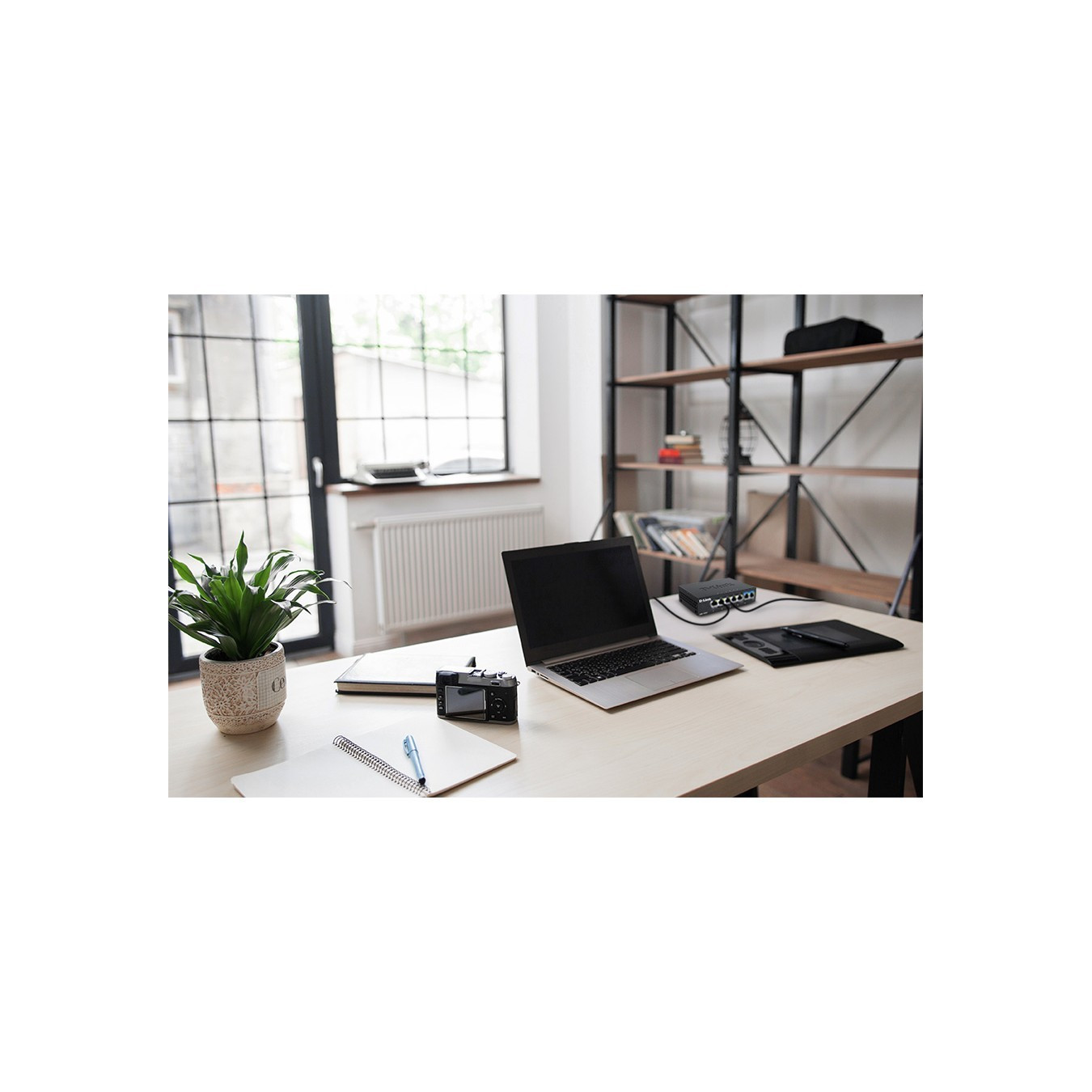 D-Link DMS-107 - 7-Port Multi-Gigabit Unmanaged Switch (Black, Metal Housing) — Buy in Cyprus with Fast Delivery