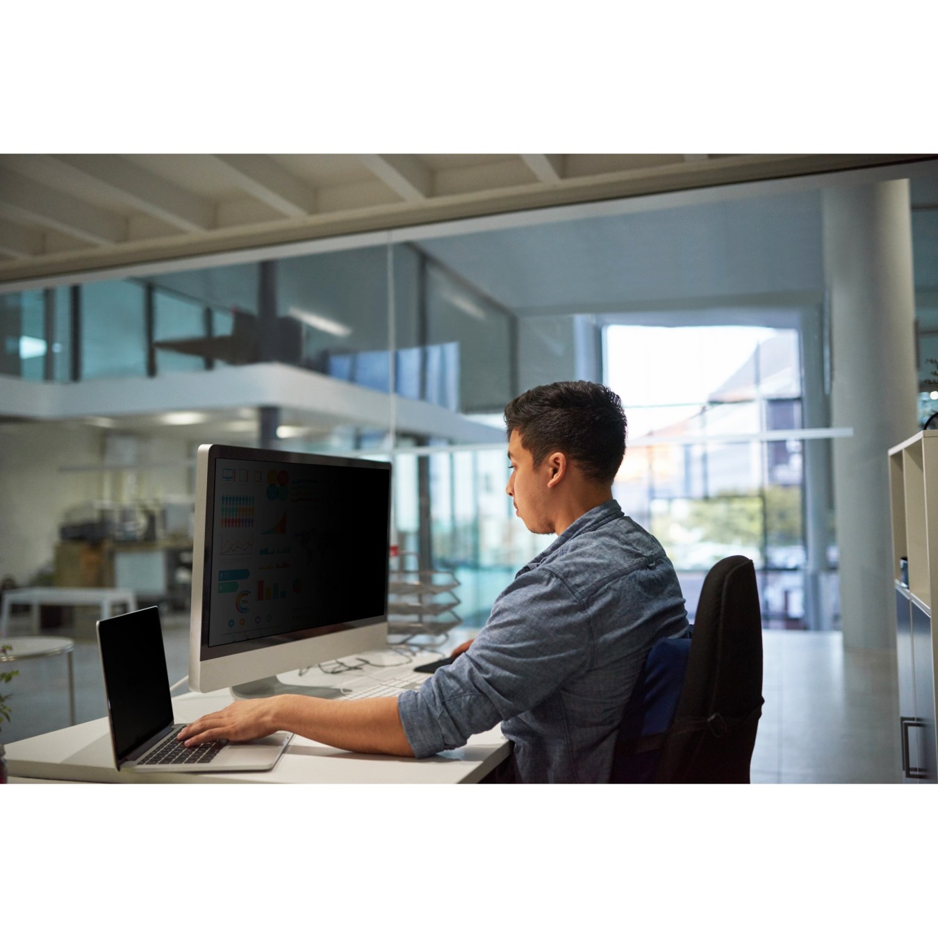 3M Privacy Filter - PF320W9B - Desktop 32-inch, 16:9, Frameless, Black, Anti-glare — Buy in Cyprus with Fast Delivery