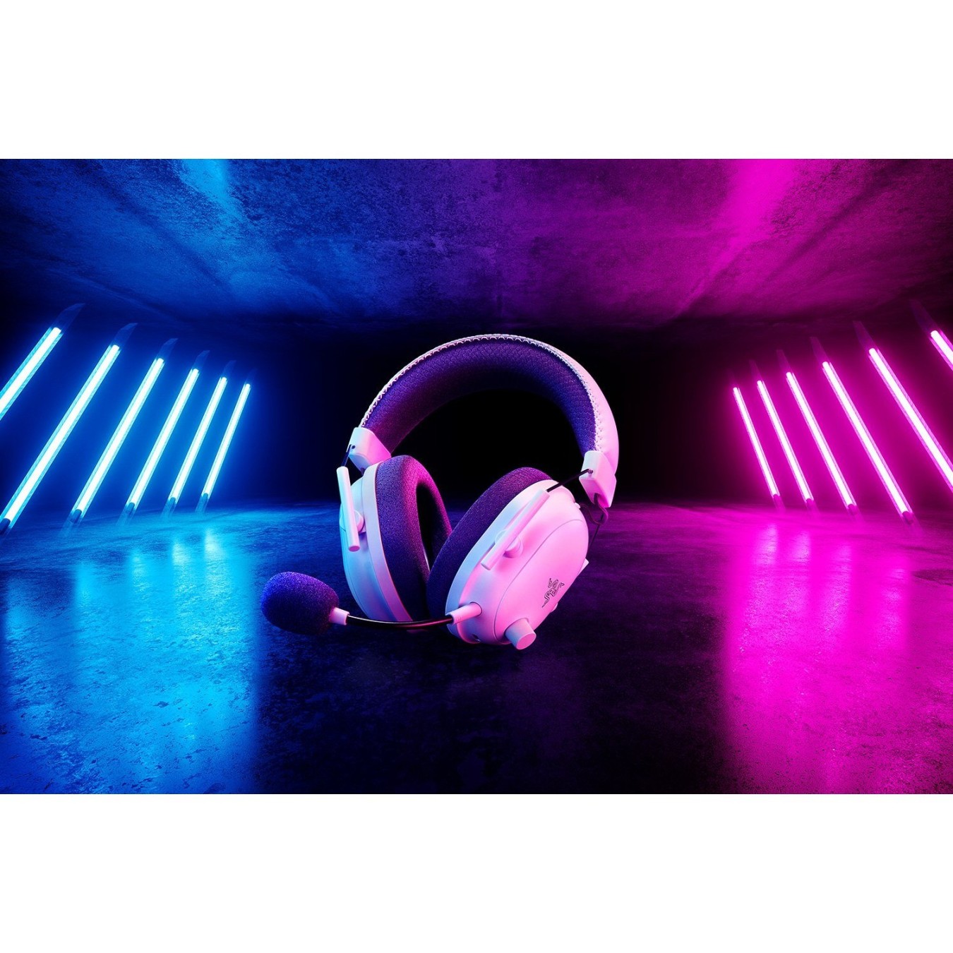 Razer BlackShark V2 Pro 2023 - V2 Pro 2023 - (White, Wireless BT5.2, 70h battery) — Buy in Cyprus with Fast Delivery