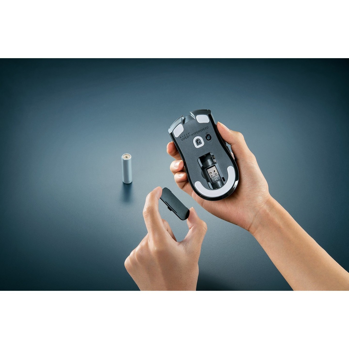 Razer Viper V3 Hyperspeed Wireless - 30000 DPI, 2.4GHz, Right-Hand, Black (Boxed) — Buy in Cyprus with Fast Delivery