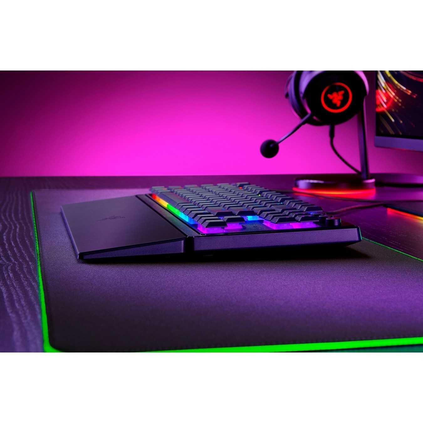 Razer Ornata V3 - V3 - Tenkeyless, German QWERTZ, Wired USB, RGB Mecha-membrane, Black — Buy in Cyprus with Fast Delivery