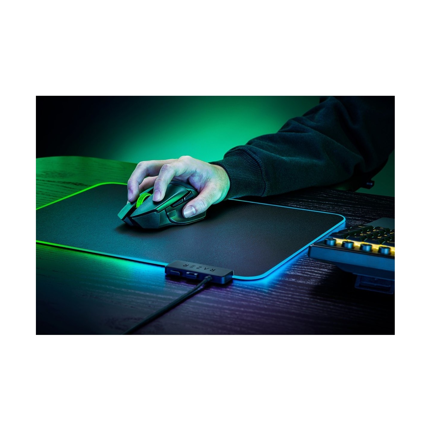 Razer Basilisk V3 X HyperSpeed Wireless Gaming Mouse - 18K DPI (Boxed) — Buy in Cyprus with Fast Delivery