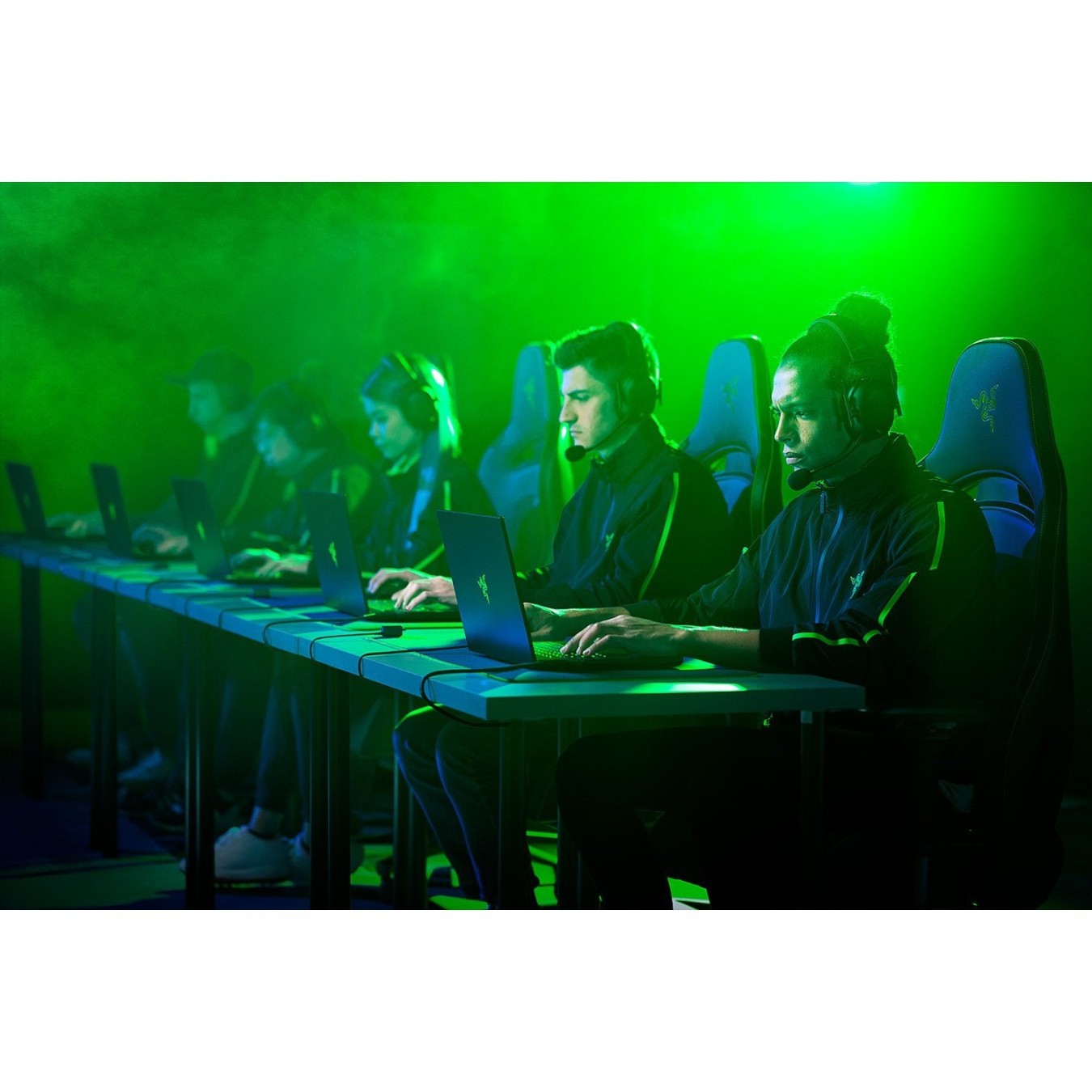 Razer BlackShark V2 Pro - V2 Pro - Black, Wireless, Over-Ear Gaming Headset — Buy in Cyprus with Fast Delivery