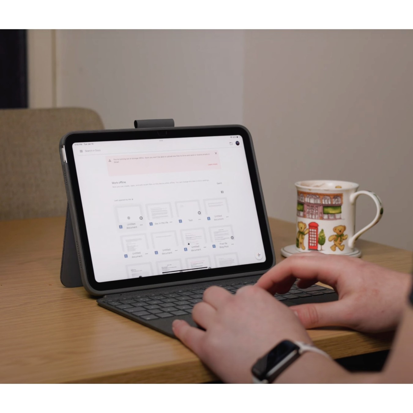 Logitech COMBO TOUCH for iPad - 10th Gen - Keyboard Case with Apple Pencil Slot — Buy in Cyprus with Fast Delivery