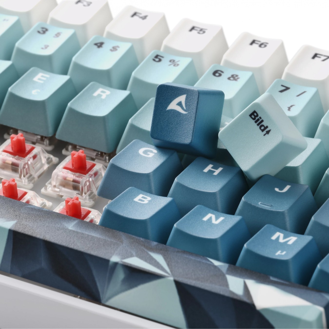 Sharkoon SKILLER SGK50 S3 Design Bundle D1 - SGK50 - Gray/Green/Red — Buy in Cyprus with Fast Delivery