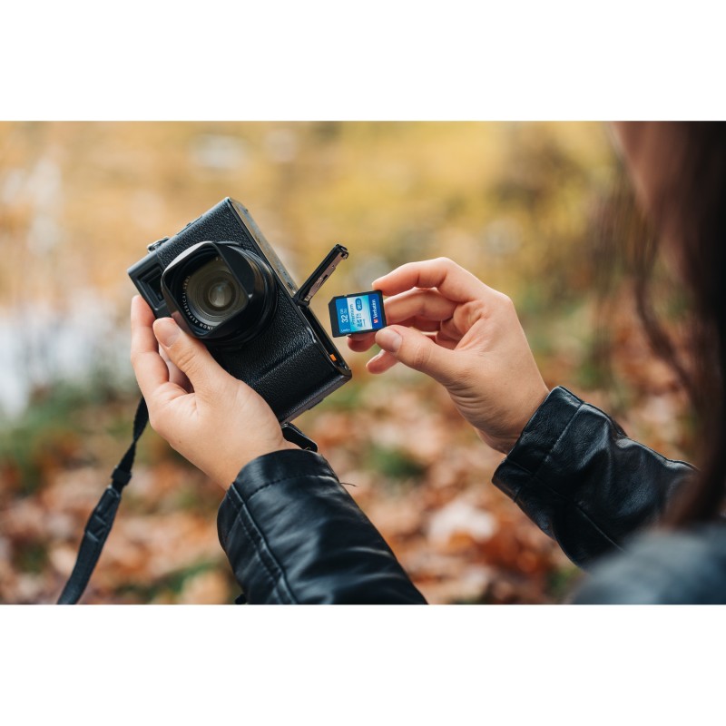 Buy Verbatim Premium HC 32GB SD Card - V90 90 MB/s in Cyprus, Nicosia, Limassol, Larnaka, Pafos