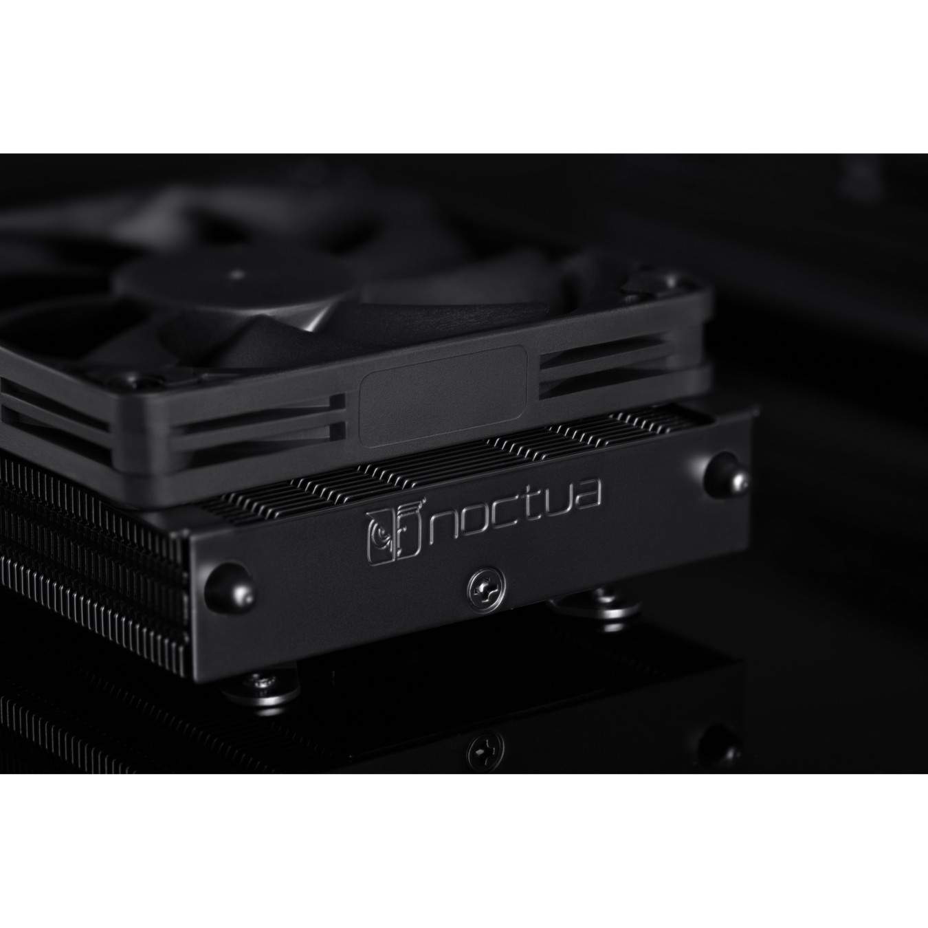 Noctua NH-L9a-AM4 Chromax.black - NH-L9a-AM4 - Low-profile CPU cooler — Buy in Cyprus with Fast Delivery