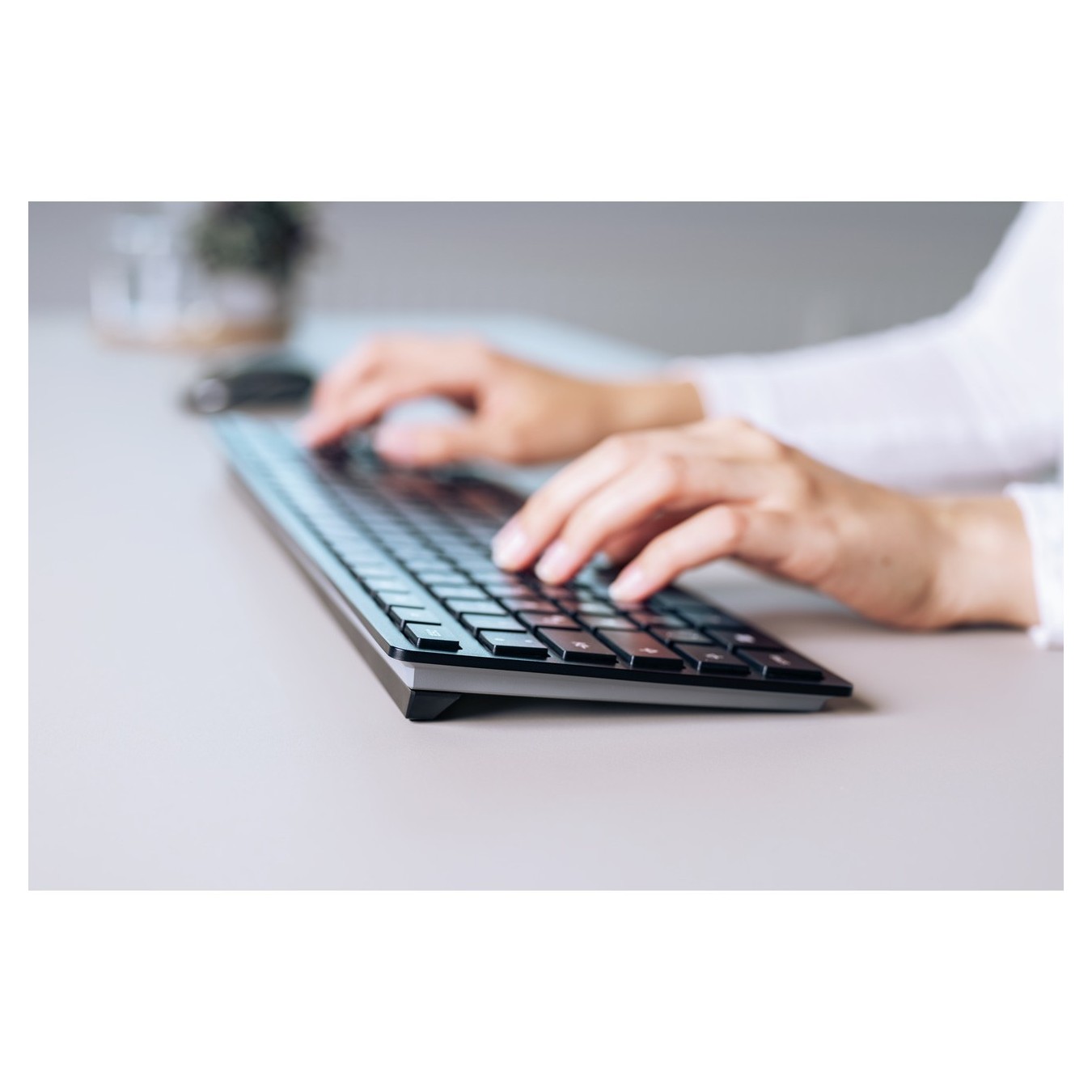 Cherry KW 9100 SLIM US-ENG KEYBOARD - 9100 - US layout, slim profile — Buy in Cyprus with Fast Delivery