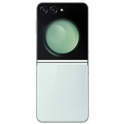 Buy Samsung Galaxy Z Flip 6 - 256GB, 12GB RAM, 5G, DE mint in Cyprus, Nicosia, Limassol, Larnaka, Pafos