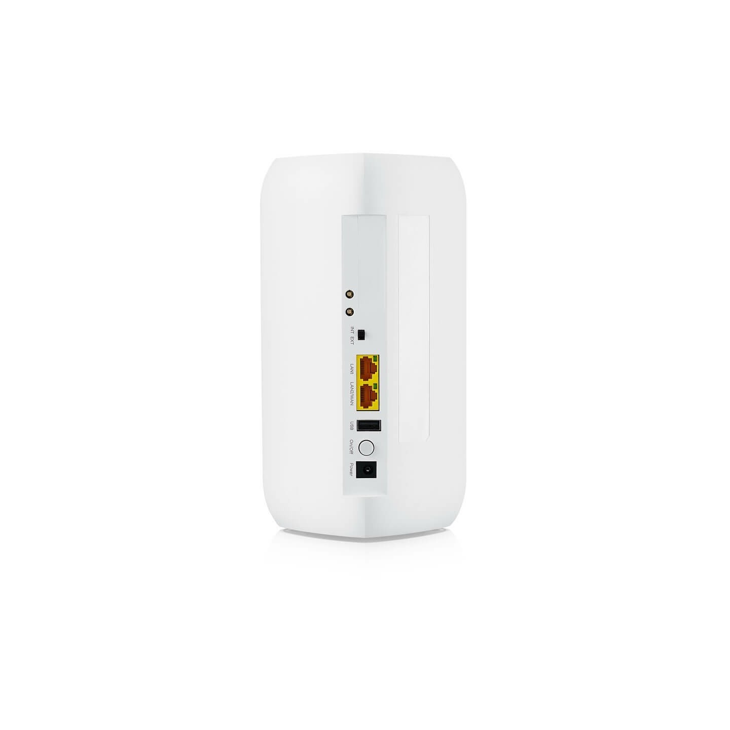 Zyxel FWA505 Indoor 5G - FWA505 - Indoor dual-band Wi-Fi router with 4 LAN ports and internal antennas