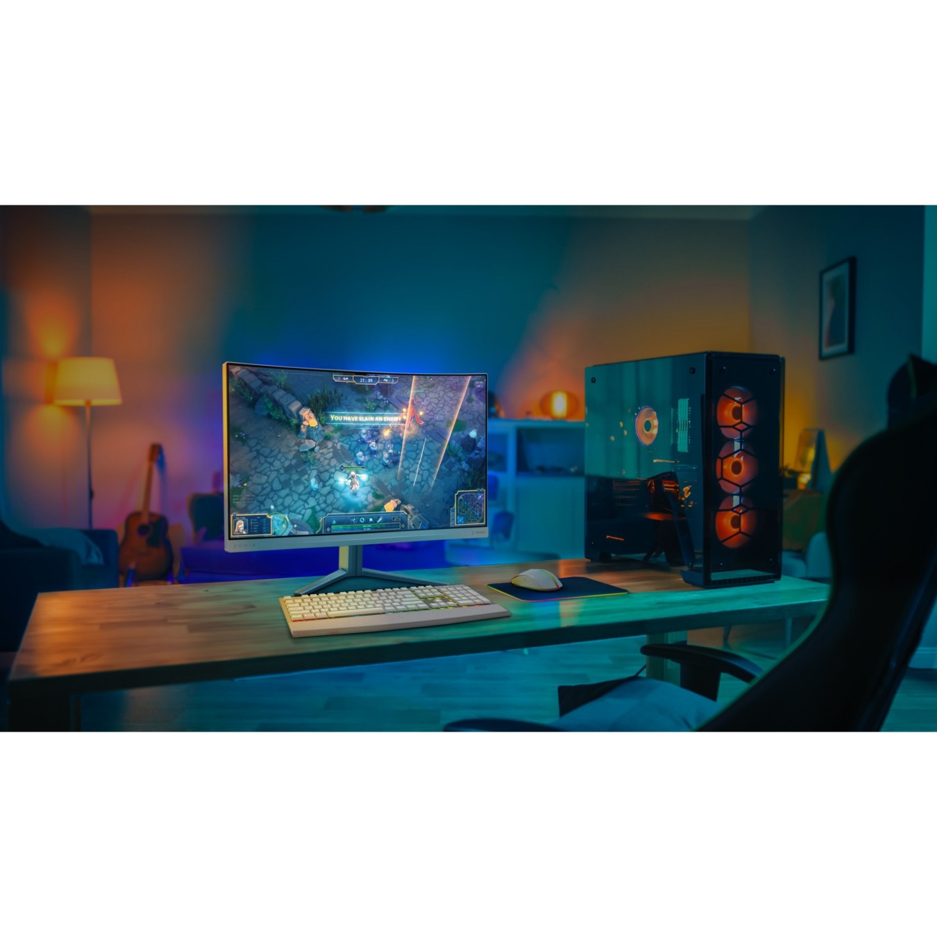 Philips 68.5cm (27.0') Curved White Monitor - 27M2C5201L - 27-inch, 16:9, 1000R curved, 2x HDMI + DP