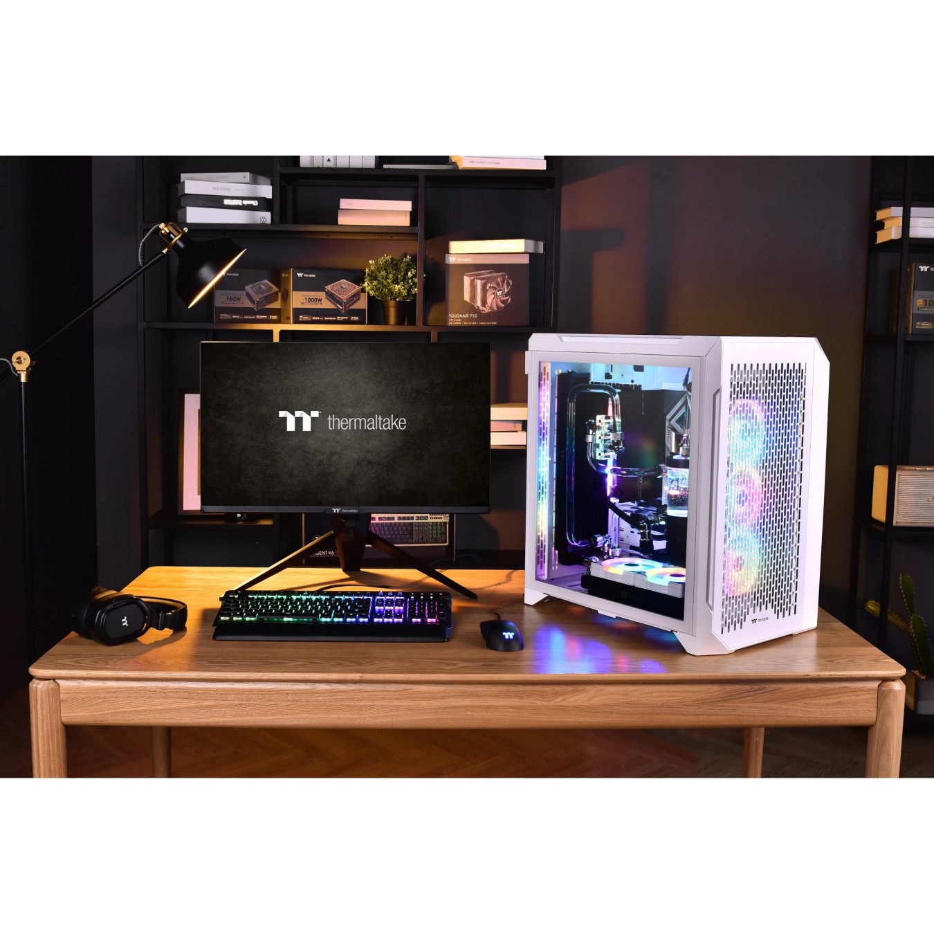 Thermaltake CTE C700 Air Snow White - C700 - Midi Tower PC Case, White — Buy in Cyprus with Fast Delivery