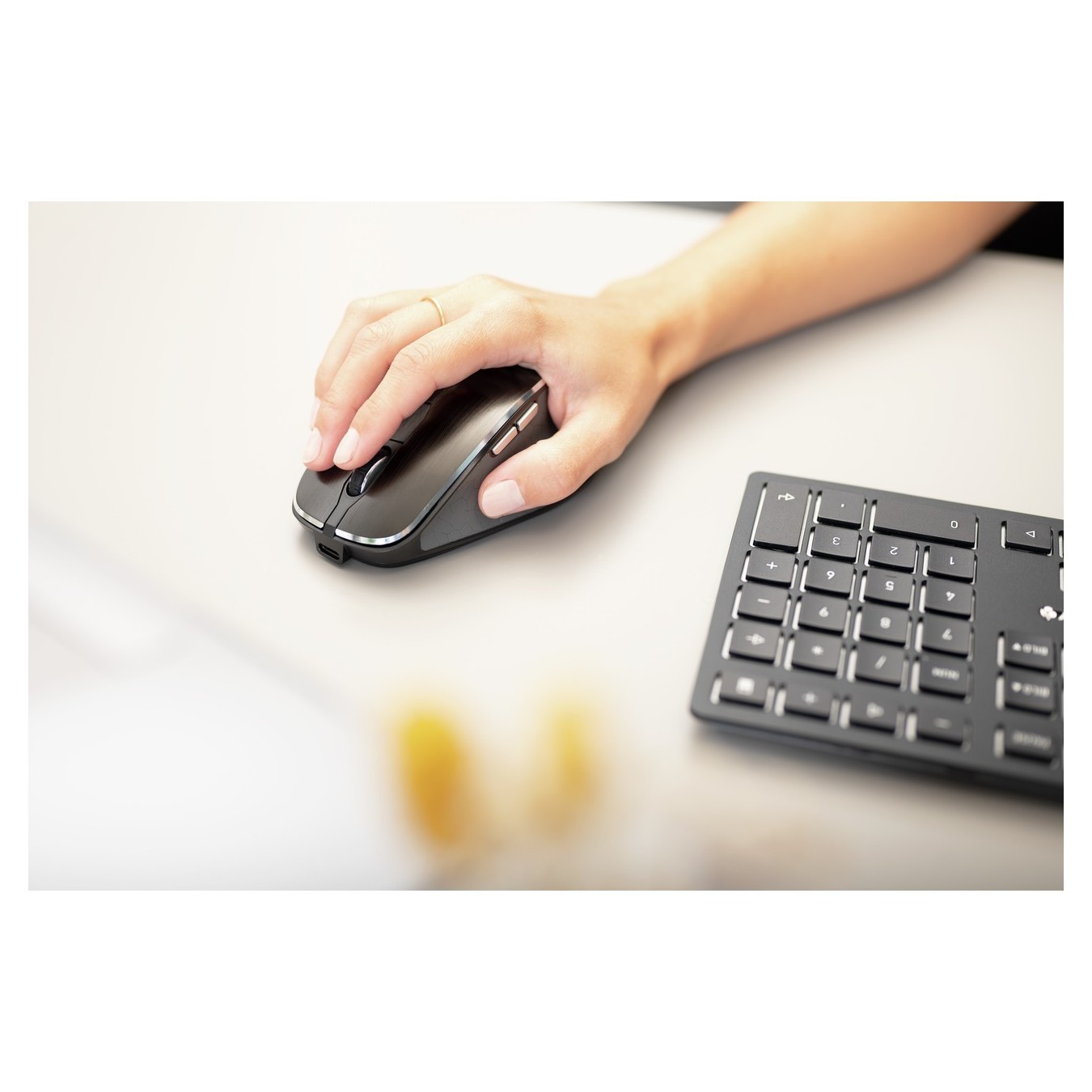 DW 9500 Slim Keyboard Combo - 9500 - Slim, low-profile keyboard — Buy in Cyprus with Fast Delivery