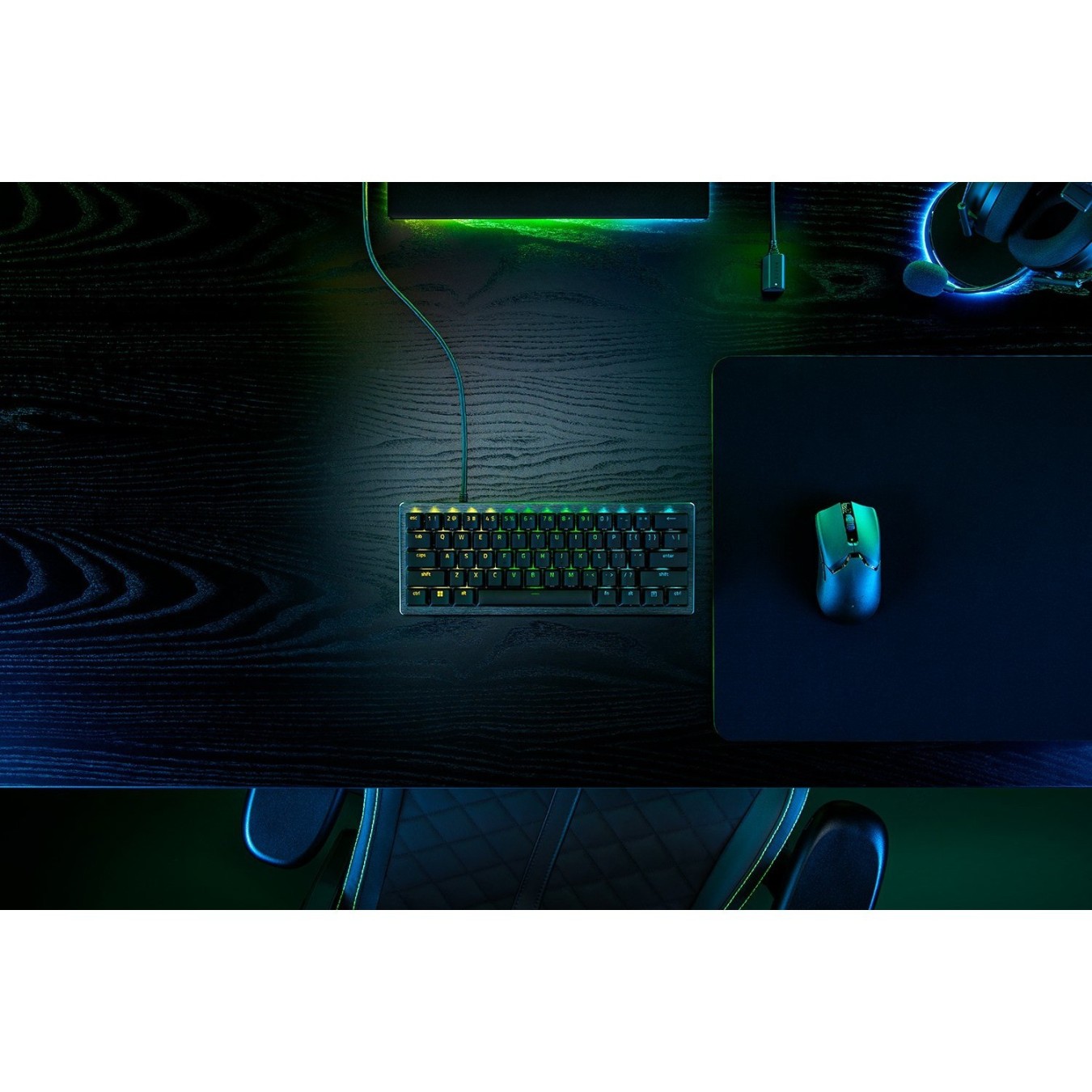 Razer Huntsman V3 Mini - V3 Mini - DE layout, 60% keyboard, Per-Key RGB, Optical Switch, Wired USB