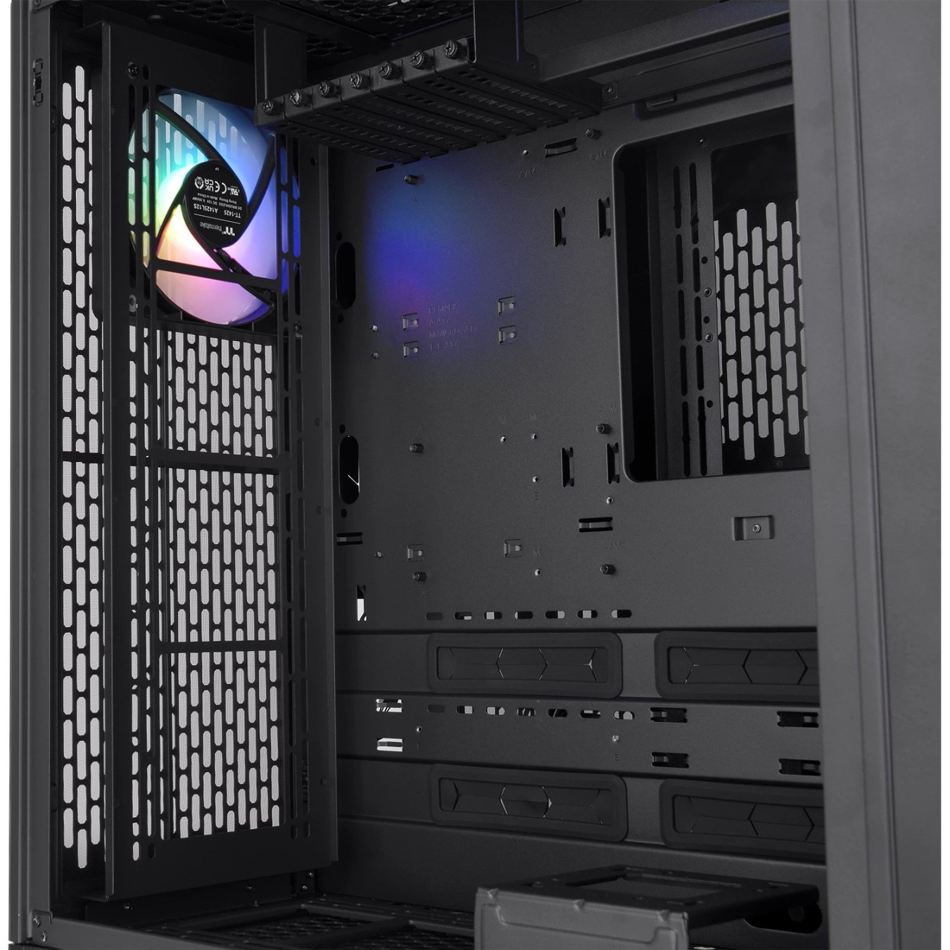 Thermaltake C700 TG ARGB Midi Tower - C700 TG ARGB - Black — Buy in Cyprus with Fast Delivery