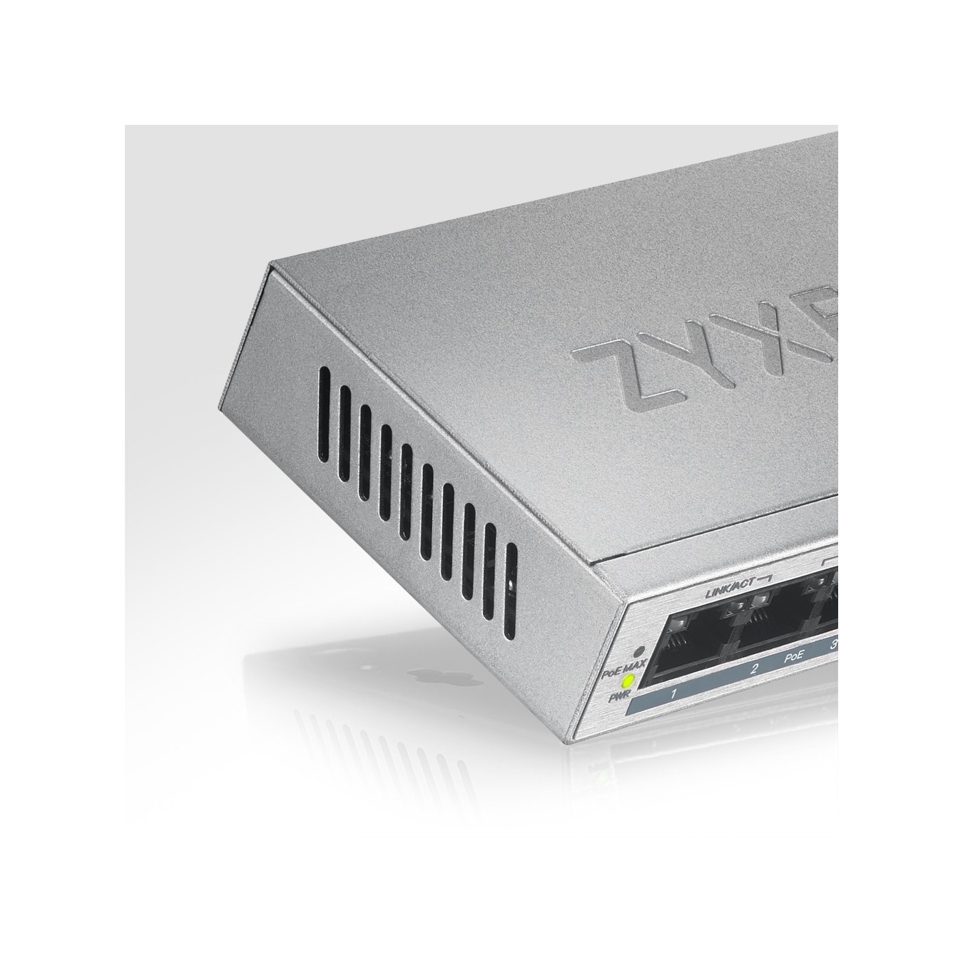 Zyxel PoE Switch - GS-1005HP - 5-Port Gigabit Unmanaged Desktop — Buy in Cyprus with Fast Delivery