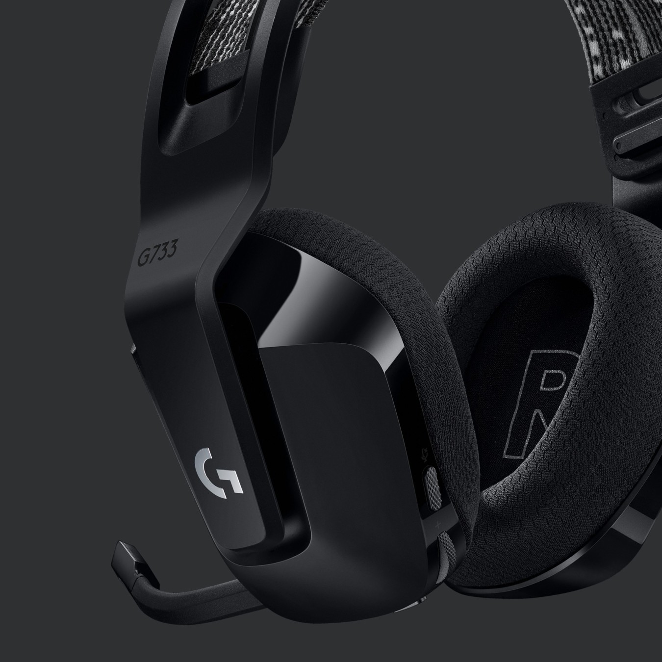 Logitech Gaming Headset Lightspeed - G733 - Black — Buy in Cyprus with Fast Delivery