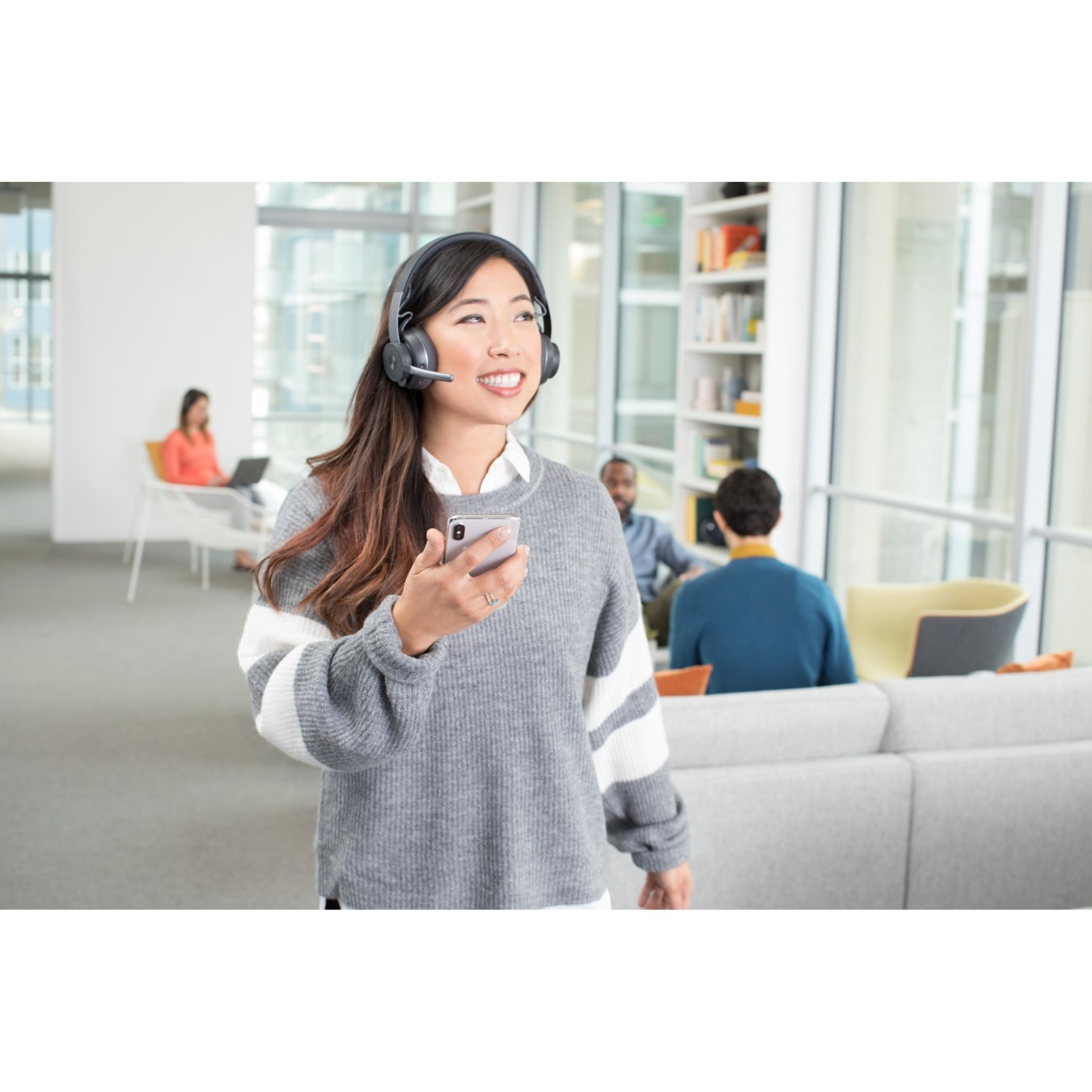 Logitech Zone Headset UC Wireless - On-Ear — Buy in Cyprus with Fast Delivery