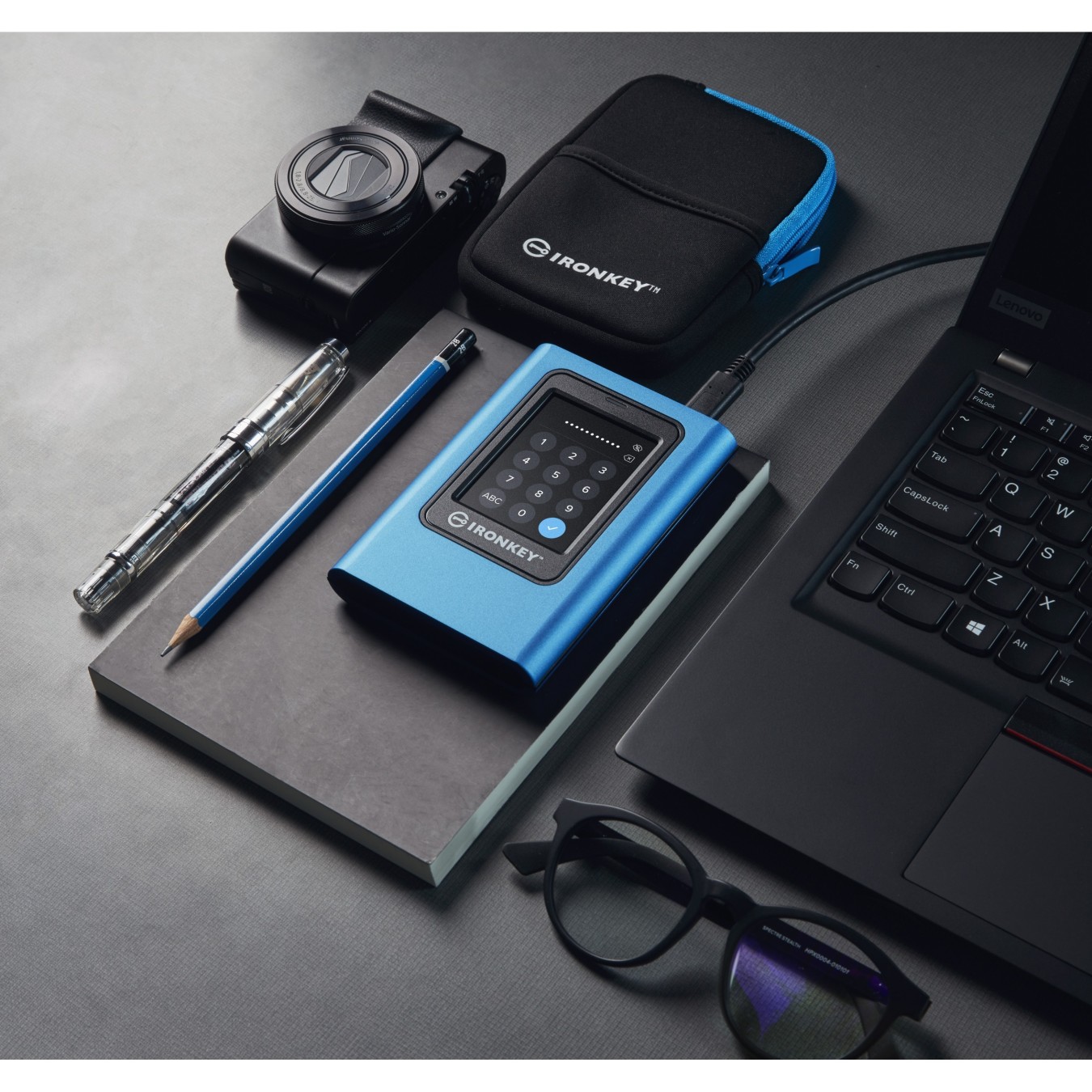 960GB Kingston IronKey Vault Privacy 80 USB 3.2 Gen1 - IronKey Vault Privacy 80 - Encrypted portable USB storage