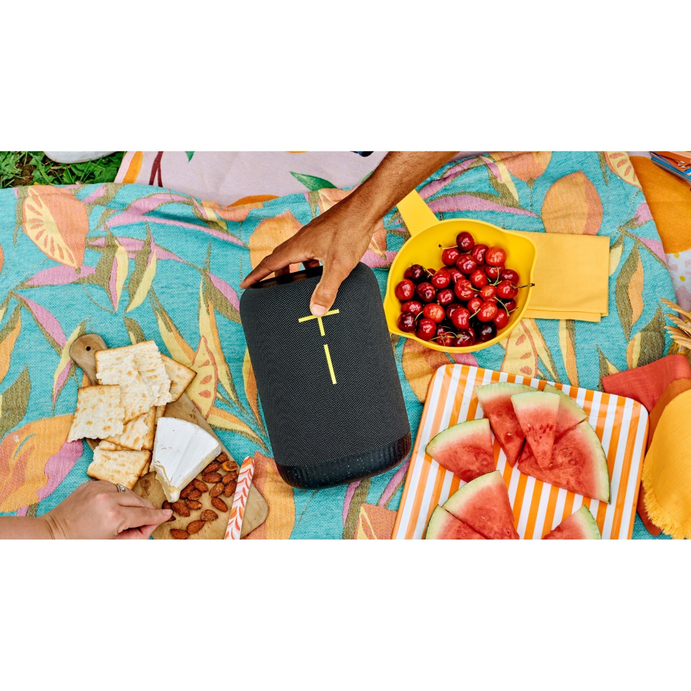 ULTIMATE EARS EPICBOOM CHARCOAL - Portable Bluetooth Speaker (Charcoal) — Buy in Cyprus with Fast Delivery