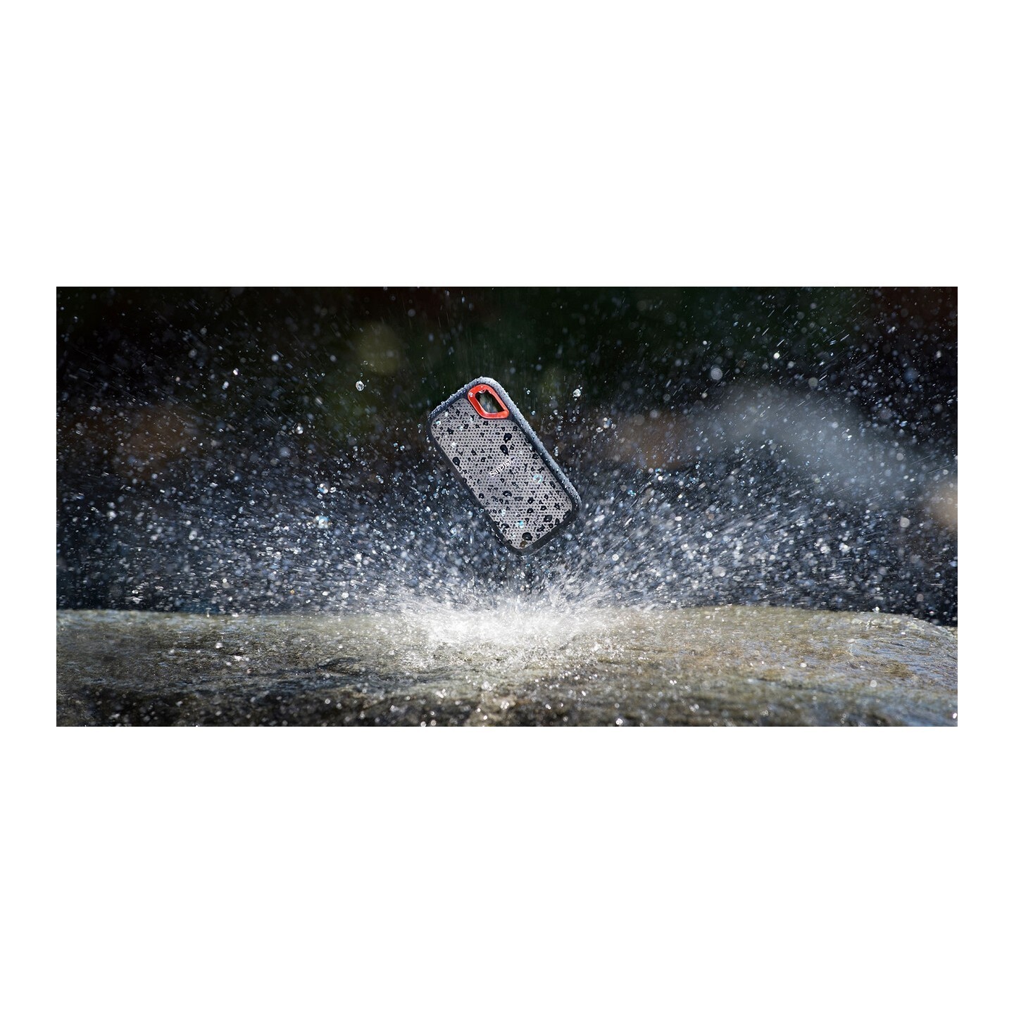 SanDisk Extreme V2 - 1TB - Portable USB 3.1 SSD - Black — Buy in Cyprus with Fast Delivery