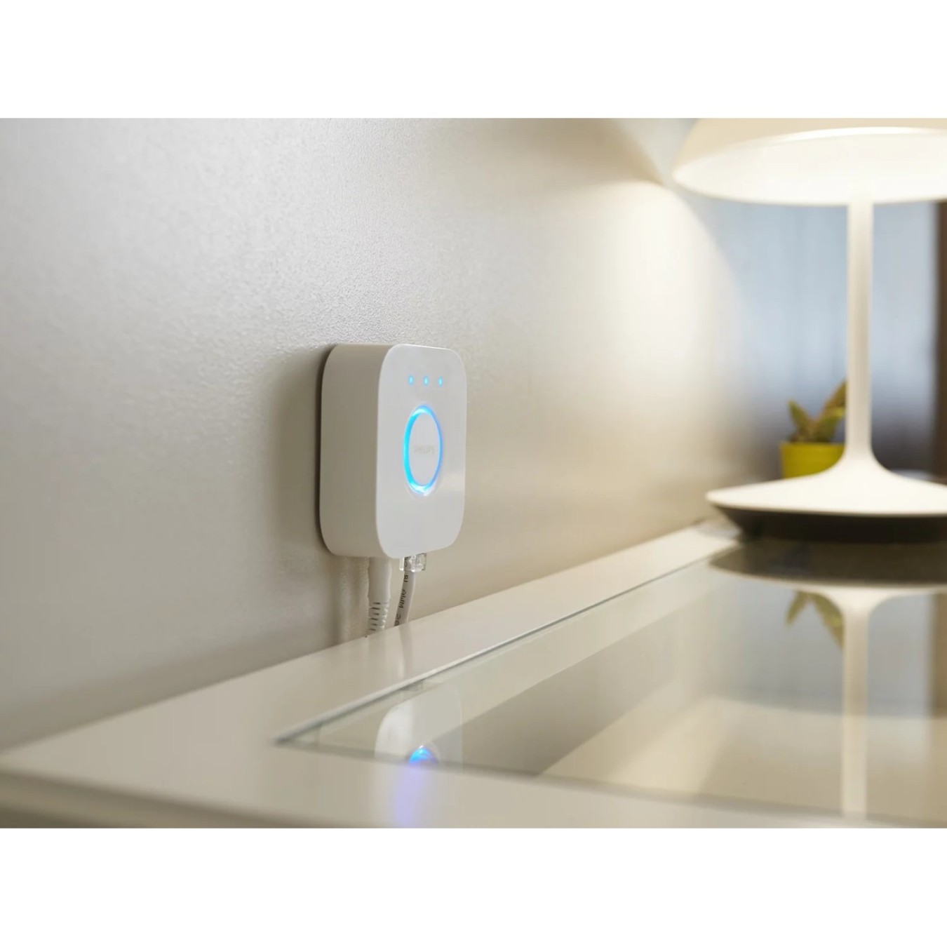 Philips Hue StiWa Bridge White - Characteristics (Color: White) — Buy in Cyprus with Fast Delivery